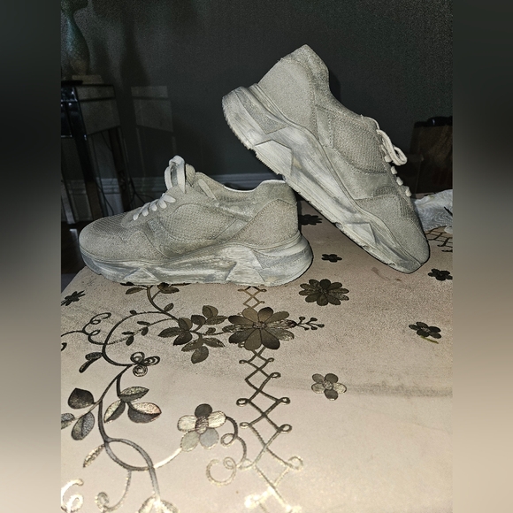 Free People  NWOB Let's Wander Distressed Washed Sneakers Size 39 - Picture 2 of 4